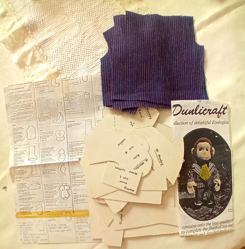 Dunlicraft monkey soft toy - uv,