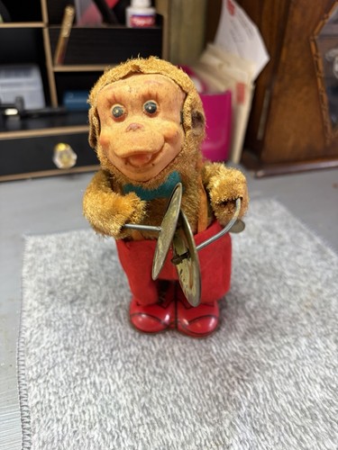 Vintage wind monkey toy - vintage,